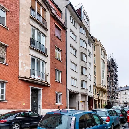 Diamond - Marble * Βουδαπέστη