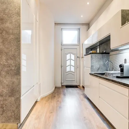 Diamond - Marble * 부다페스트